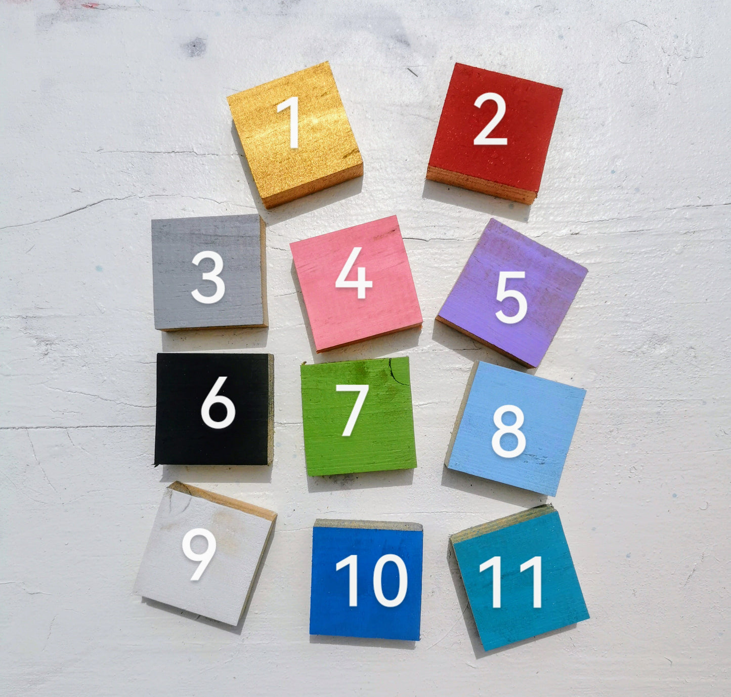 Lettres en Bois Peintes à la Main - 15 cm de Hauteur - Couleur Personnalisable