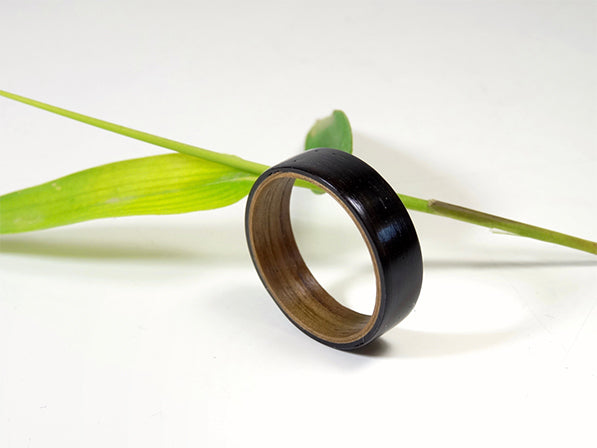 Bague en bois précieux d'Ebène et Alisier
