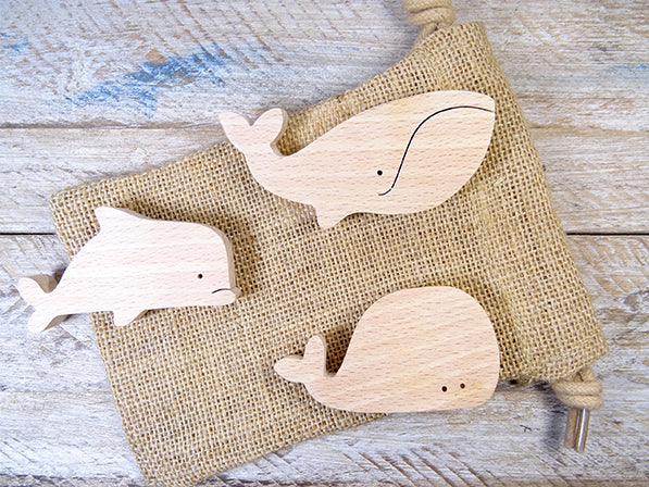 3 Aimants en bois baleine