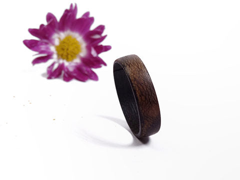 Anneau en bois précieux de ziricote