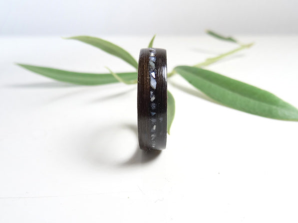 Bague de mariage en bois ebene et nacre