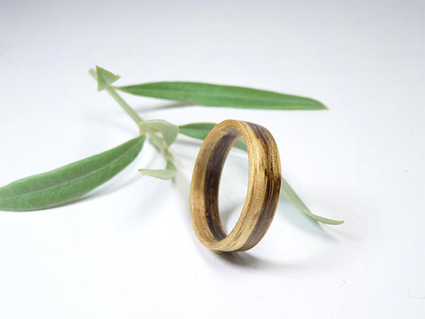 Bague en bois zébrawood